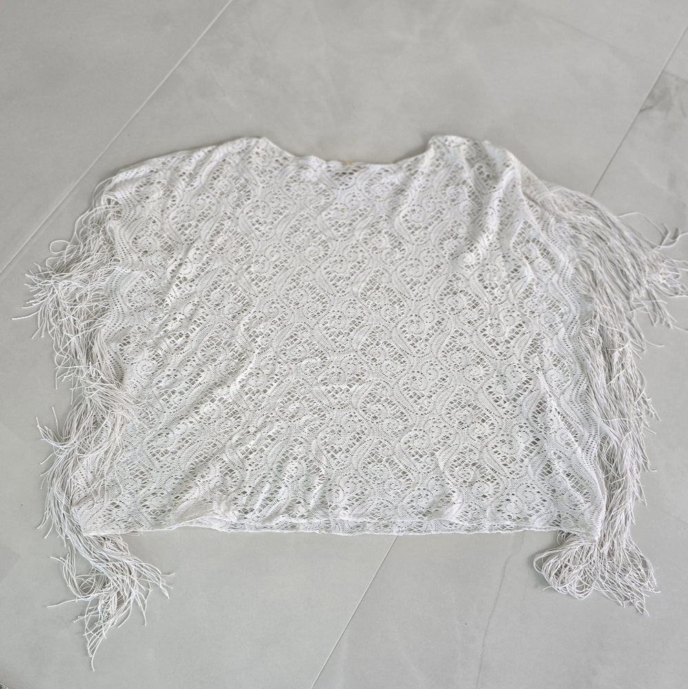 Pilyq White Lace Fringe Swim Cover-Up - Size XS/S - Picture 7 of 8